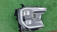 Load image into Gallery viewer, Frontscheinwerfer Ford Ranger 2209282145 Rechts Scheinwerfer Headlight