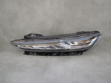 Laden Sie das Bild in den Galerie-Viewer, Frontscheinwerfer Hyundai Kona 92207J9000 LED Links Scheinwerfer Headlight SCH4792622924hc