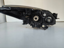 Laden Sie das Bild in den Galerie-Viewer, Frontscheinwerfer Mazda 3 Links Scheinwerfer Headlight SCH5702696954ve