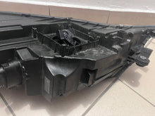 Laden Sie das Bild in den Galerie-Viewer, Frontscheinwerfer Skoda Octavia III 5E1941016D LED Rechts Scheinwerfer Headlight SCH5244788987ge