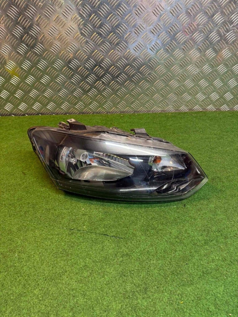 Frontscheinwerfer VW Polo 89093890 Rechts Scheinwerfer Headlight SCH7359242396qi