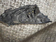 Laden Sie das Bild in den Galerie-Viewer, Frontscheinwerfer Opel Corsa D 89313379 Vorderseite Scheinwerfer Headlight SCH1346323575mu