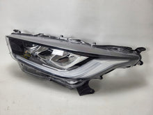 Load image into Gallery viewer, Frontscheinwerfer Toyota 4 Yaris 138354 LED Links Scheinwerfer Headlight