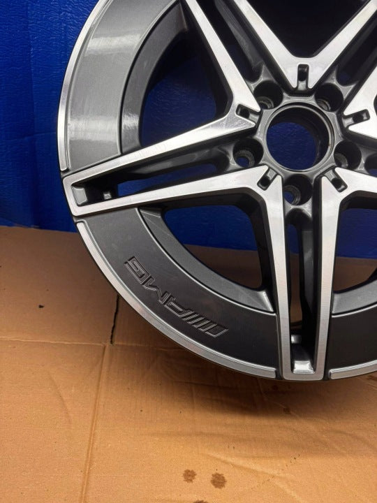 1x Alufelge 18 Zoll 7.5" 5x112 40ET A2064011700 Mercedes-Benz W206 Rim Wheel FEL9030097598sq