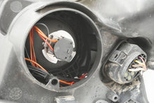 Load image into Gallery viewer, Frontscheinwerfer Skoda Fabia II Rechts Scheinwerfer Headlight SCH8670467497tn