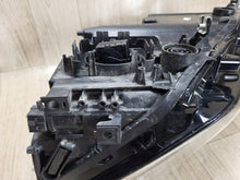 Laden Sie das Bild in den Galerie-Viewer, Frontscheinwerfer Seat Tarraco 5FJ941007J Full LED Links Scheinwerfer Headlight