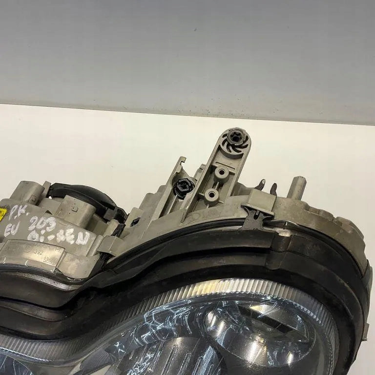 Frontscheinwerfer Mercedes-Benz A2038203761 0301166275 Xenon Links Headlight SCH5466099109yd