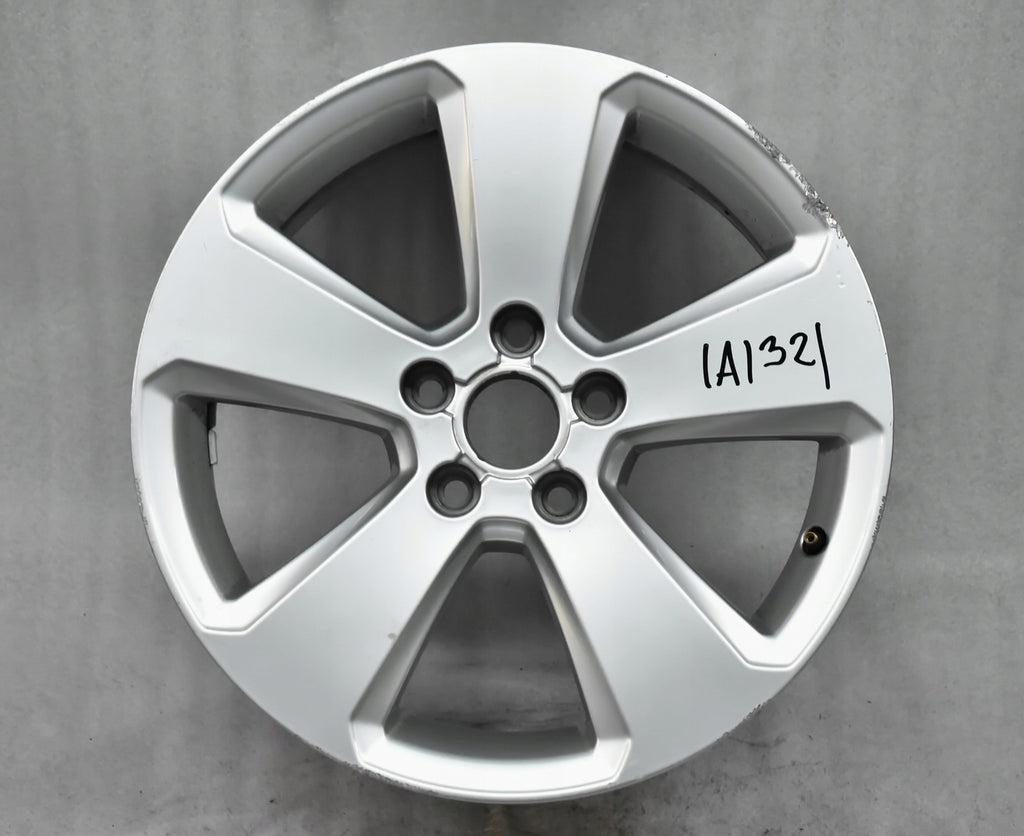 1x Alufelge 17 Zoll 7.5" 5x112 51ET Glanz Silber 8V0601025BK Audi A3 Rim Wheel