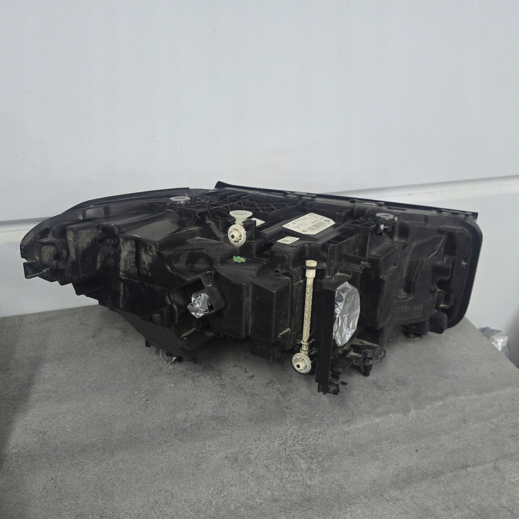 Frontscheinwerfer BMW G30 5A26FA3 5A26FA4 LED Ein Stück (Rechts oder Links) SCH8220742107zt