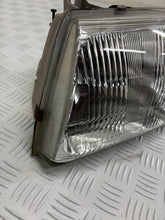 Laden Sie das Bild in den Galerie-Viewer, Frontscheinwerfer Hyundai Galloper Links Scheinwerfer Headlight