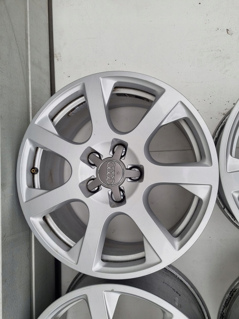 4x Alufelge 17 Zoll 7.0" 5x112 39ET 4D0601025AJ Audi C6 B8 Rim Wheel FEL3007317501uz