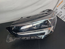 Laden Sie das Bild in den Galerie-Viewer, Frontscheinwerfer Opel Corsa F 354261827 Links Scheinwerfer Headlight SCH8017822297cg