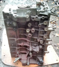 Load image into Gallery viewer, Motorblock Peugeot 3008 Suv Mc Mr Mj M4 DW10FD 2.0 HDI 150PS 110kW Unkomplett