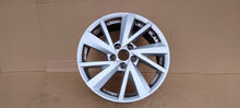 Load image into Gallery viewer, 1x Alufelge 17 Zoll 7.0" 5x112 45ET 81A601025C Audi Q2 Rim Wheel FEL7594508990il
