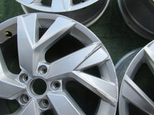 Load image into Gallery viewer, 4x Alufelge 18 Zoll 7.0" 5x112 43ET Glanz Silber 5NA601025 VW Tiguan Rim Wheel FEL5497389489ku