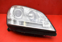 Laden Sie das Bild in den Galerie-Viewer, Frontscheinwerfer Mercedes-Benz W164 A1648260291 Rechts Scheinwerfer Headlight SCH9643011933gi