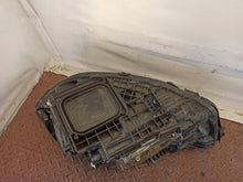 Laden Sie das Bild in den Galerie-Viewer, Frontscheinwerfer Mercedes-Benz W177 A1779064803 Full LED Rechts Headlight SCH7498847982so