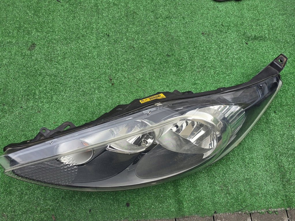 Frontscheinwerfer Ford Fiesta 8A61-13W030-AH Links Scheinwerfer Headlight SCH8905255470zw