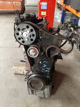 Load image into Gallery viewer, Motor Audi Skoda VW A4 B8 CAG 2.0 TDI 98TKm 2007 Diesel Engine Unkomplett