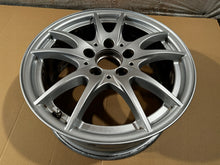 Load image into Gallery viewer, 1x Alufelge 16 Zoll 6.5&quot; 5x112 49ET A2464011302 Mercedes-Benz W246 Rim Wheel