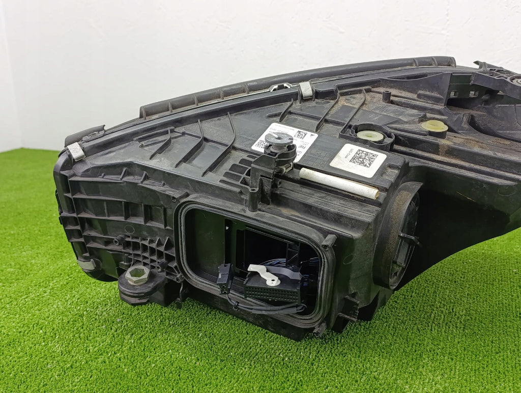 Frontscheinwerfer Mercedes-Benz W206 A2069062804 LED Rechts Headlight SCH8008048133uh