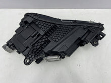 Laden Sie das Bild in den Galerie-Viewer, Frontscheinwerfer Skoda Superb III 3V1941016D LED Rechts Scheinwerfer Headlight SCH7298907589hd