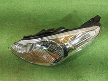 Laden Sie das Bild in den Galerie-Viewer, Frontscheinwerfer Hyundai I10 92101-0X0 Links Scheinwerfer Headlight