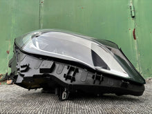 Laden Sie das Bild in den Galerie-Viewer, Frontscheinwerfer Mercedes-Benz X156 A1569067000 Rechts Scheinwerfer Headlight SCH5546876295pb