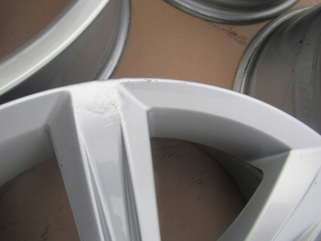 4x Alufelge 17 Zoll 8.0" 5x108 42ET Glanz Silber 31362838 Volvo S90 V90 FEL4258962373si