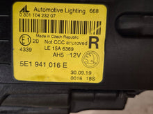 Load image into Gallery viewer, Frontscheinwerfer Skoda Octavia I 5E1941016E Full LED Rechts Headlight SCH7449116654xk