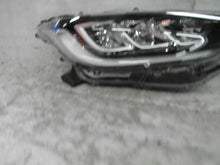 Laden Sie das Bild in den Galerie-Viewer, Frontscheinwerfer Toyota 4 Yaris KO-8EU Full LED Rechts Scheinwerfer Headlight