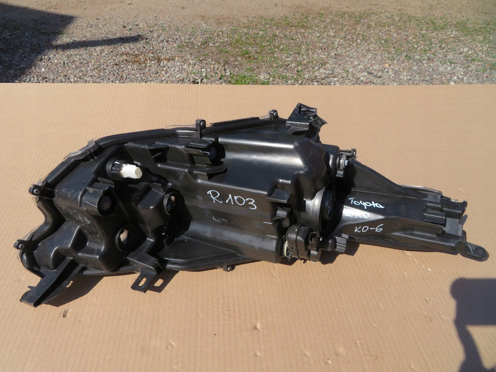 Frontscheinwerfer Toyota Yaris Links Scheinwerfer Headlight