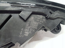 Laden Sie das Bild in den Galerie-Viewer, Frontscheinwerfer Audi A3 8V0941043 Links Scheinwerfer Headlight