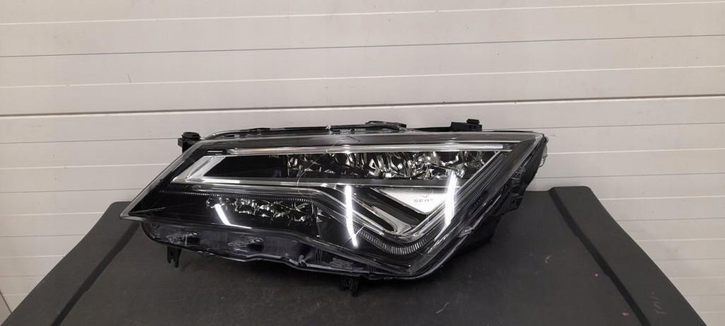 Frontscheinwerfer Seat Ateca 90117433A Full LED Links Scheinwerfer Headlight