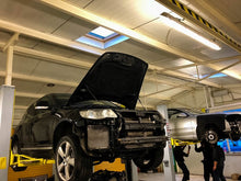 Load image into Gallery viewer, Motor VW Touareg BKS 3.0 TDI 225PS 165kW 173TKm 2008 Diesel Engine Unkomplett