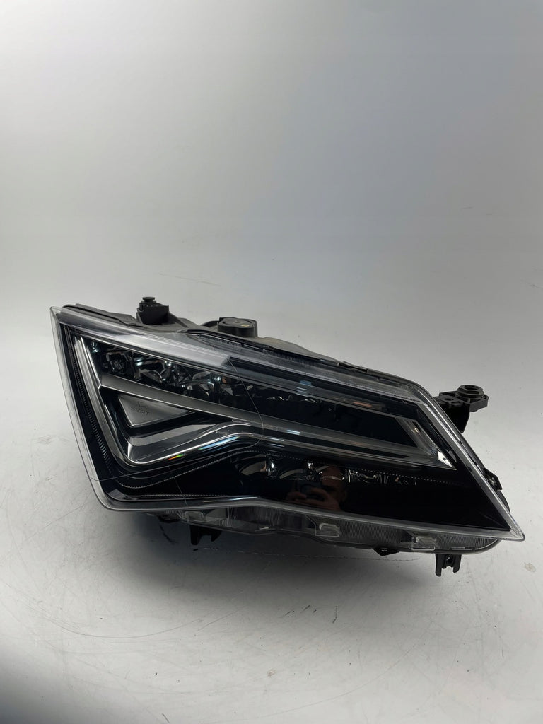Frontscheinwerfer Seat Ateca 576941008F LED Rechts Scheinwerfer Headlight