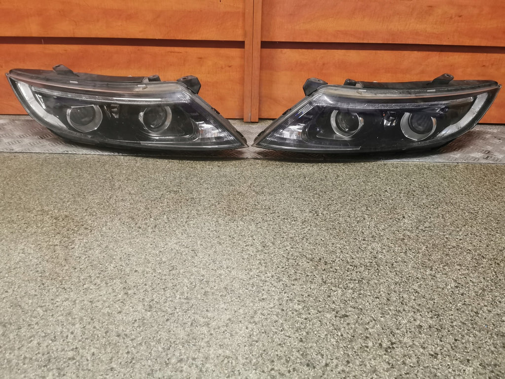 Frontscheinwerfer Kia Optima Xenon Ein Stück (Rechts oder Links) Headlight