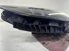 Laden Sie das Bild in den Galerie-Viewer, Frontscheinwerfer Tesla Model 3 1514952-00-D LED Links Scheinwerfer Headlight SCH1501277542ix