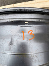 Load image into Gallery viewer, 1x Alufelge 18 Zoll 8.5" 5x120 47ET Glanz Grau 7852492 BMW 3 F30 F32 F31 FEL4187135126ms