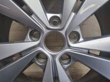 Laden Sie das Bild in den Galerie-Viewer, 1x Alufelge 18 Zoll 5x112 10A071498 VW Id.3 Rim Wheel FEL4673283970lq
