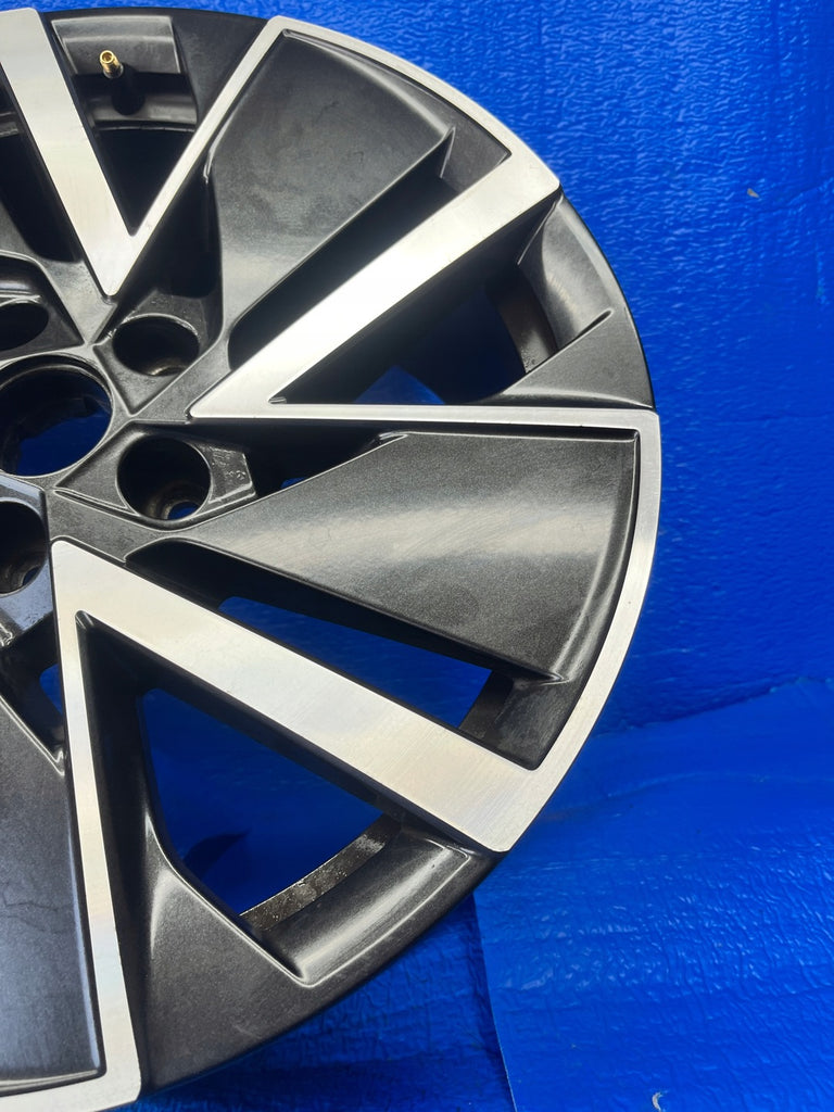 1x Alufelge 18 Zoll 7.5" 5x112 48ET Glanz Schwarz 5E3601025AD Mg Octavia 5e3 Iv