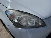 Laden Sie das Bild in den Galerie-Viewer, Frontscheinwerfer Kia Ceed Rechts Scheinwerfer Headlight
