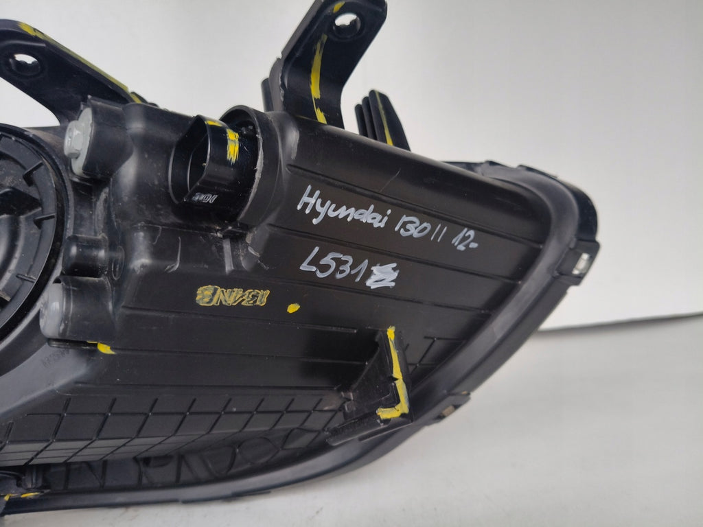 Frontscheinwerfer Hyundai I30 92101-A6020 Links Scheinwerfer Headlight SCH8567516408mh