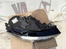 Load image into Gallery viewer, Frontscheinwerfer Audi A4 8K0941006C Vorderseite Scheinwerfer Headlight