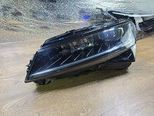 Laden Sie das Bild in den Galerie-Viewer, Frontscheinwerfer Skoda Superb III 3V1941015D Links Scheinwerfer Headlight