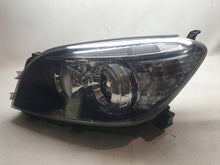 Laden Sie das Bild in den Galerie-Viewer, Frontscheinwerfer Toyota III Ein Stück (Rechts oder Links) Headlight SCH2579209798pb