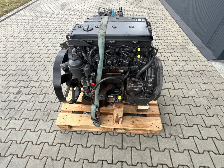 Motor Mercedes-Benz Vario 904LA Diesel Engine Unkomplett MOT3368423210wl