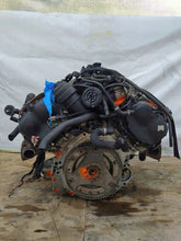 Laden Sie das Bild in den Galerie-Viewer, Motor Audi A4 B7 AUK 3.2 FSI 255PS 188kW Benzin Engine Unkomplett MOT7035315674ds