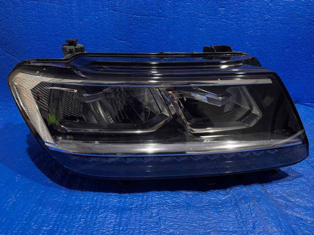 Frontscheinwerfer VW Tiguan 5NB941036D Rechts Scheinwerfer Headlight SCH6630741664ea