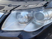 Load image into Gallery viewer, Frontscheinwerfer VW Passat 3C0941751K 89315530 Xenon Links Headlight